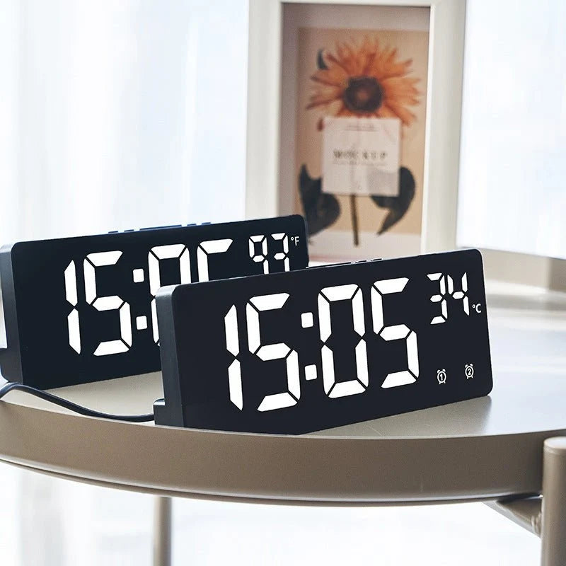 Creative Multi-functional Electronic Clock Simple Large Screen Clock Multi-group Alarm